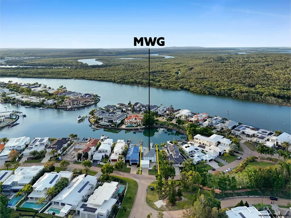 8076 Riverside Drive, Hope Island, QLD 4212