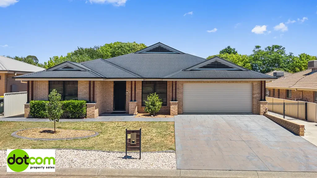 11 Cassia Place, Calala, NSW 2340