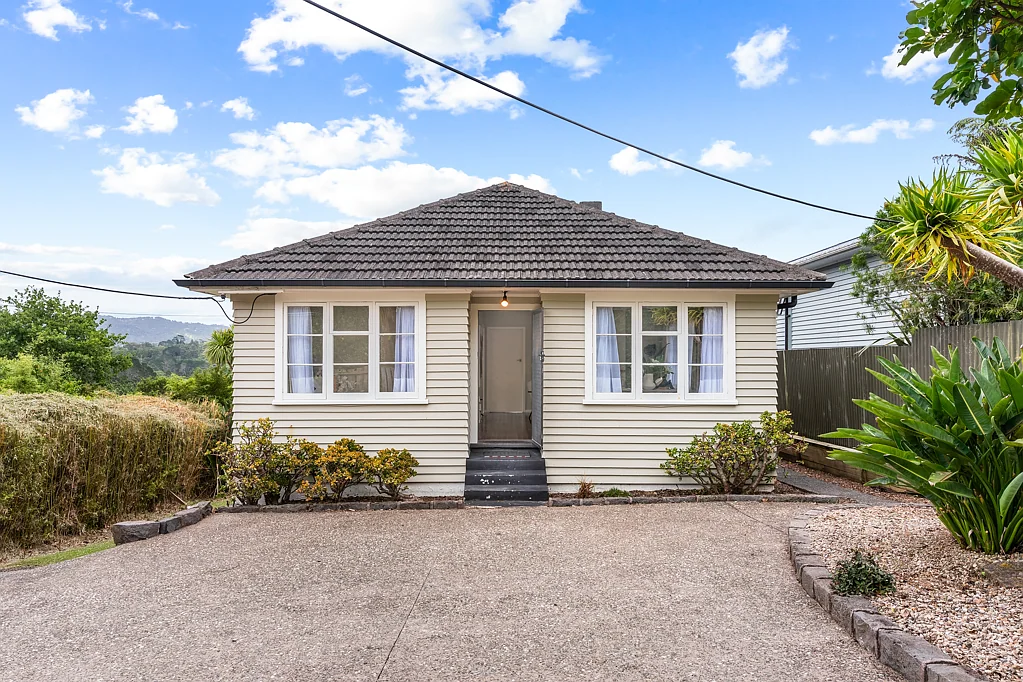 31 Phillip Avenue, Glen Eden, Waitakere City, Auckland
