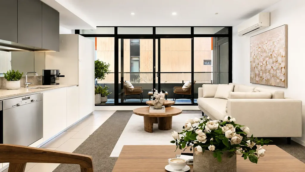 Stylish One-Bedroom Apartment with Balcony, Parking Convenience