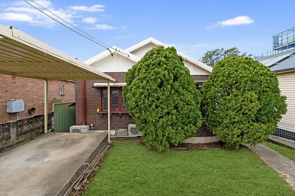 GREAT HOME AT GREAT LOCATION