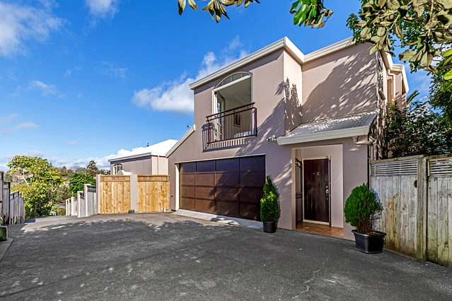 3/24 Wernham Place, Northcote, North Shore City