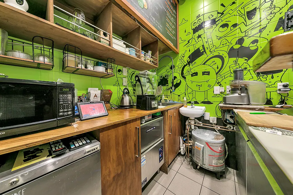 Auckland Central Petite F&B opportunity in Elliott Stables
