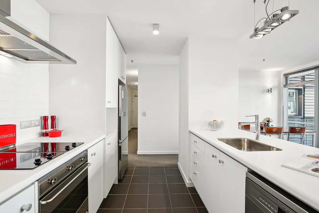 1J/164 The Terrace, Wellington Central, Wellington