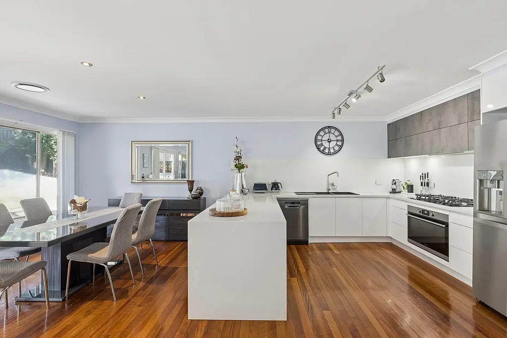 11 Pineridge Close, Lisarow, NSW 2250