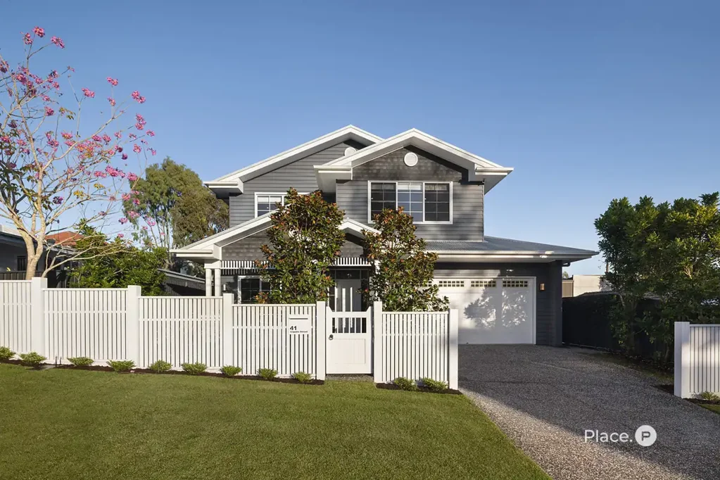 Coorparoo 5 Bedroom Elevated Luxury in Coorparoo’s Most Sought-After Pocket