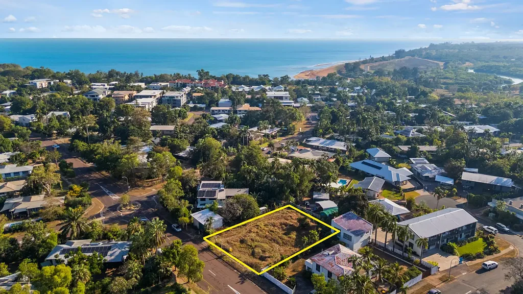 Rapid Creek Build Your Coastal Dream on a Rare 1,020sqm Parcel
