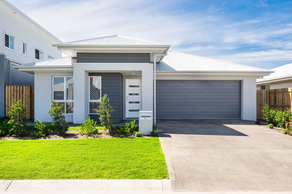 Modern Living in Banya