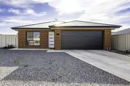 4/13 Shiraz Court, Mildura