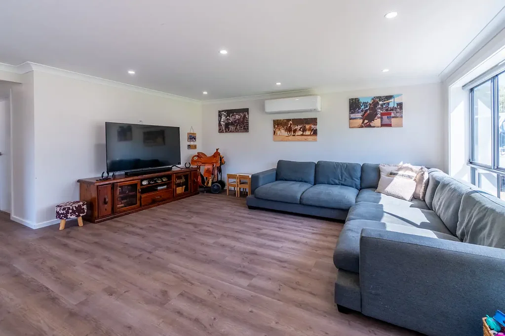 2 Killarney Street, Temora, NSW 2666