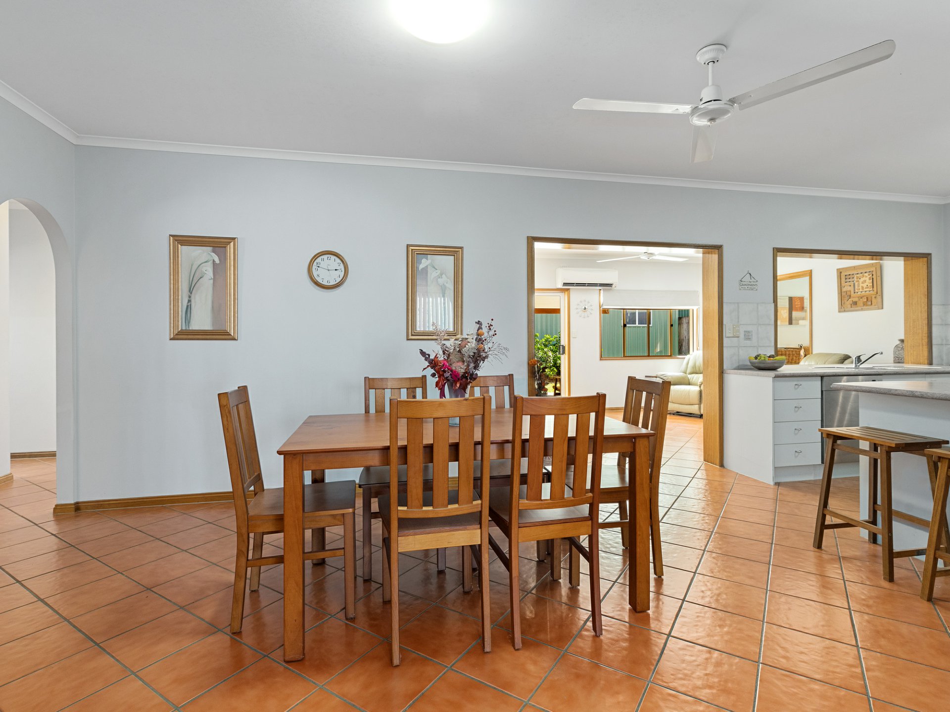 25 MAJESTIC ST, KAMERUNGA QLD 4870, 0房, 0浴, House