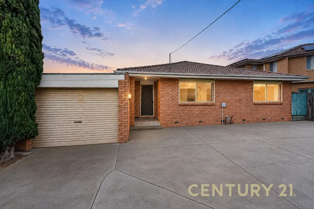 Springvale 3房 迷人、宽敞且地理位置优越 Charming, Spacious & Prime Location