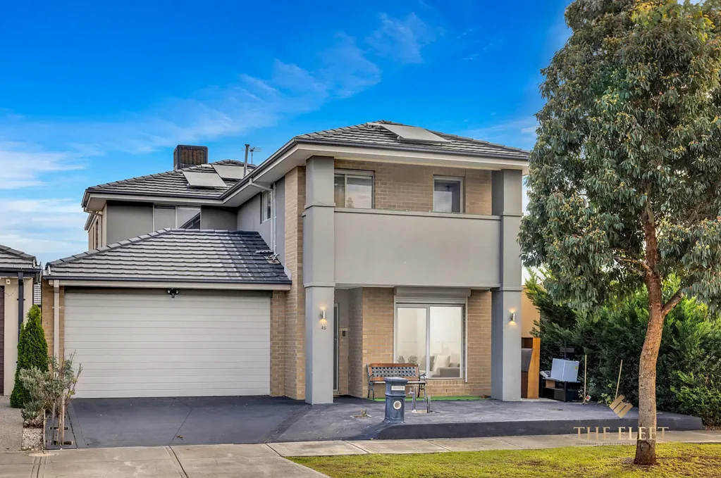 Tarneit 5Phòng ngủ Family Home in Prestigious Bethany Park Estate, Walking To 2 schools & Grand Mosque!!