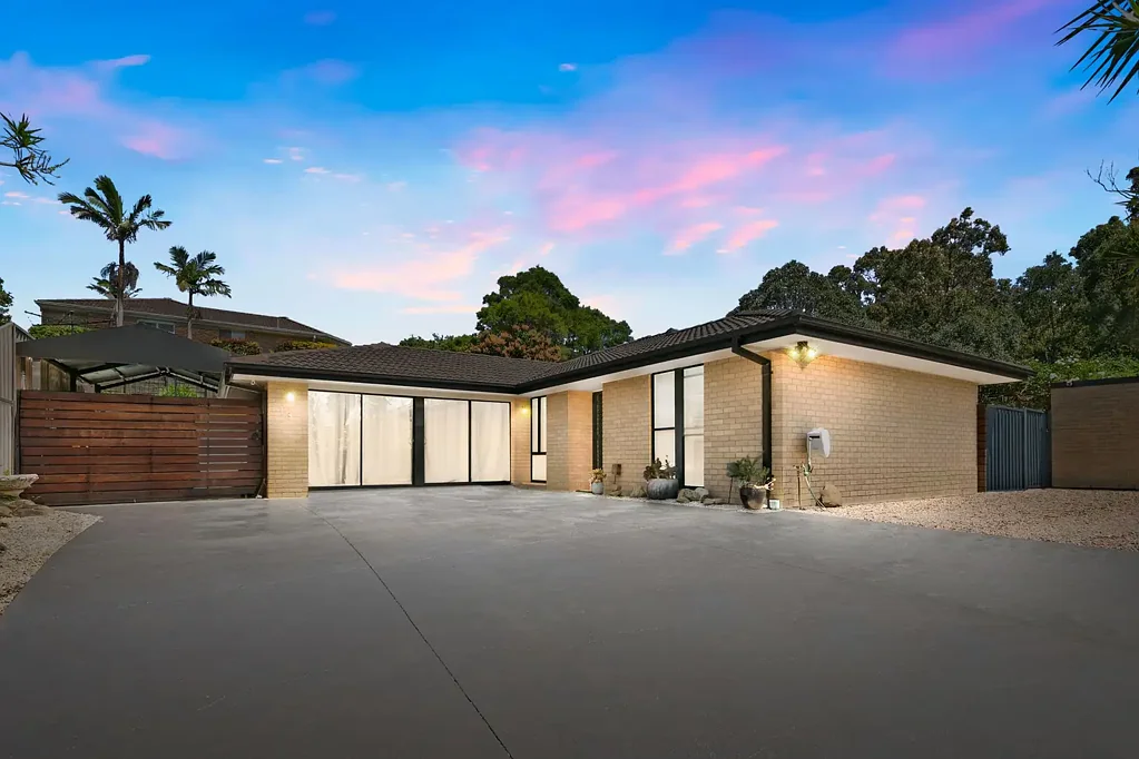 13 Prestwick Street, Fletcher, NSW 2287