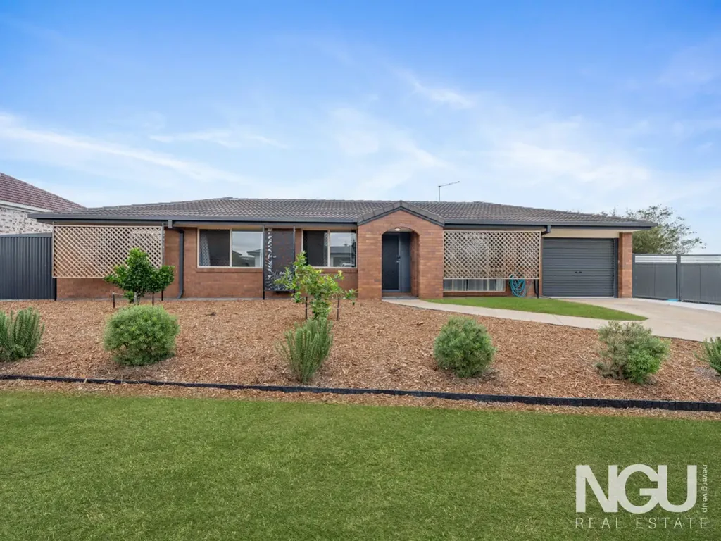 5 Jura Street, Brassall, QLD 4305