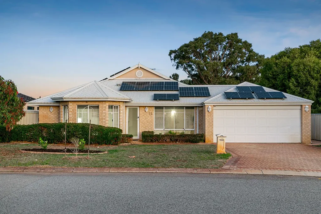 22 Irene Mccormack Way, Queens Park, WA 6107