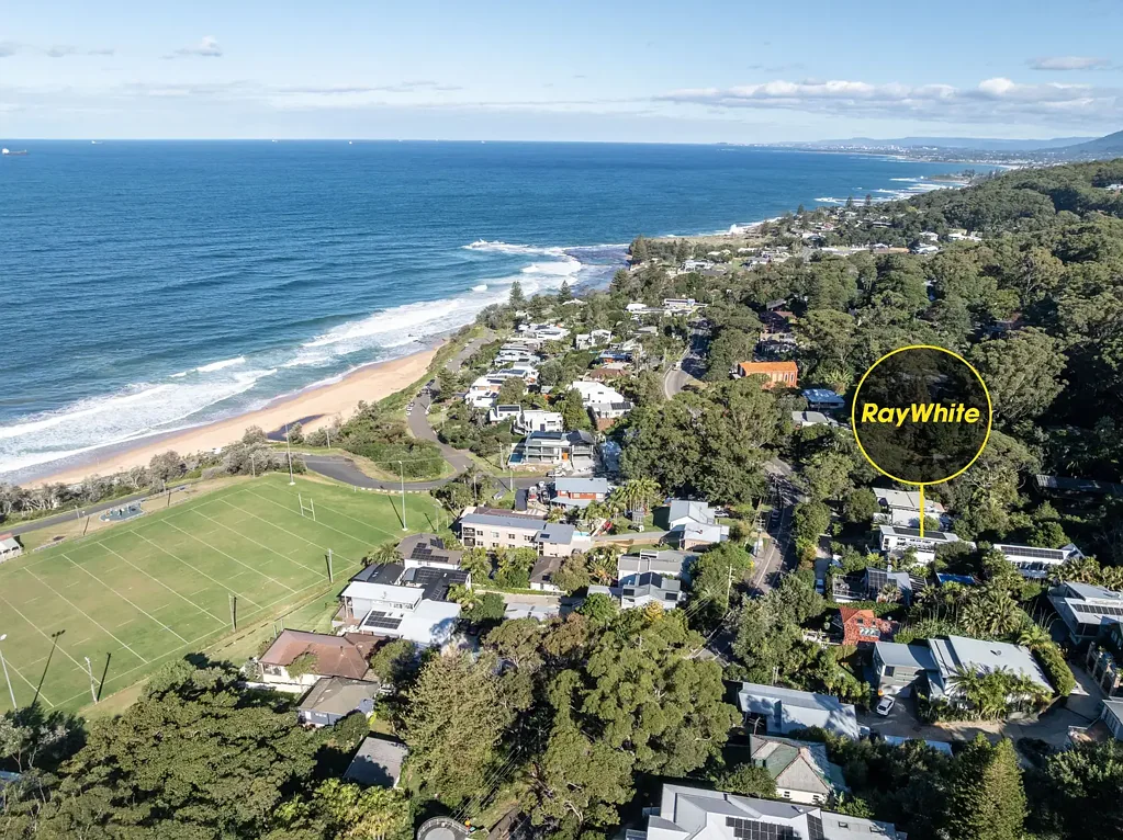 Wombarra 5Zimmer Stunning coastal family home on an expansive 1,910m2 block!