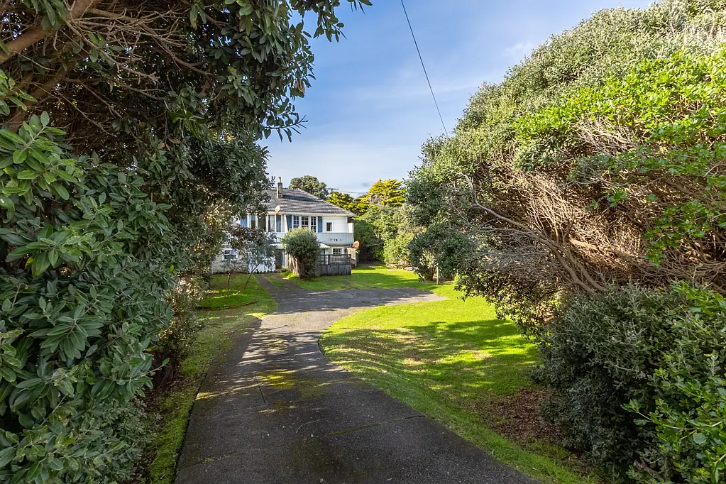 25 The Esplanade, Raumati South, Kapiti Coast, Wellington