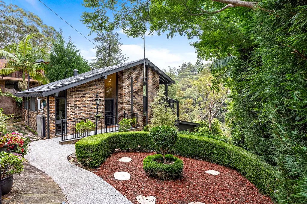 51 Melaleuca Drive, St Ives, NSW 2075