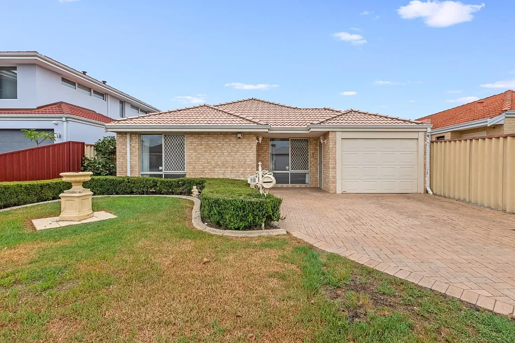 13 Terelinck Crescent, Redcliffe, WA 6104