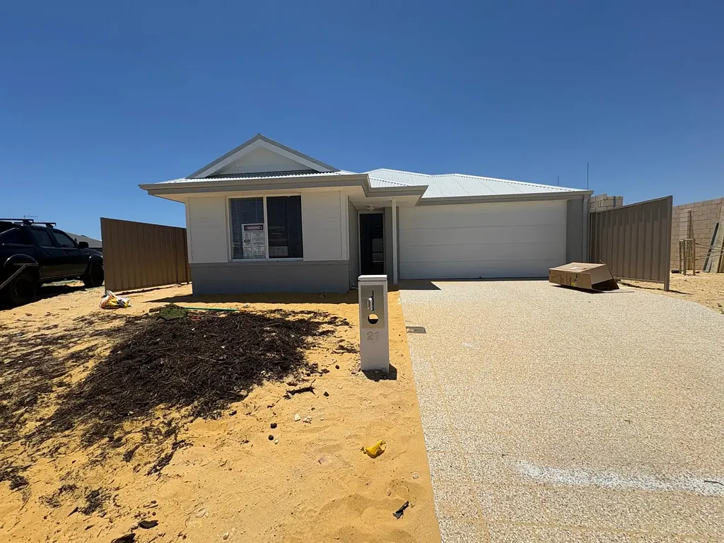 2025 Build 4x2 Home with Separate Theatre in Karnup - PRE APPLY ONLINE TODAY