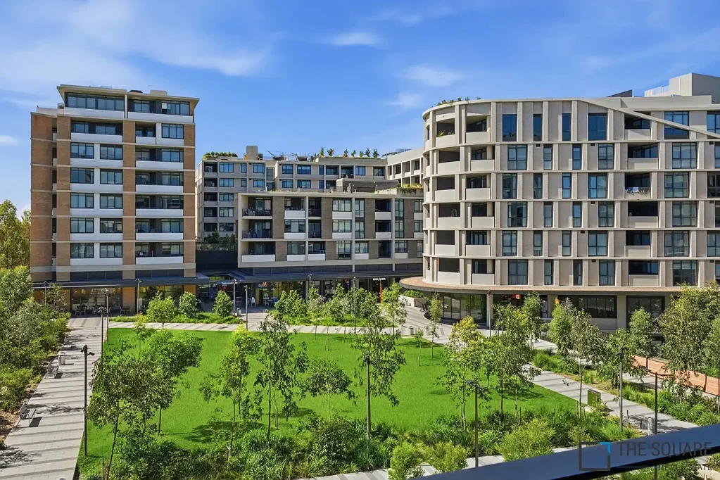 Tallawong 2房  Luxury Park-Facing Apartment | Premium Position - Price Guide - $749,000 - $789,000