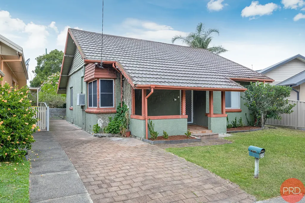 270 Fullerton Street, Stockton, NSW 2295