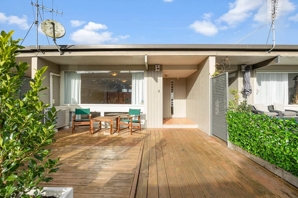 2/46 Thatcher Street, Mission Bay, Auckland City, Auckland