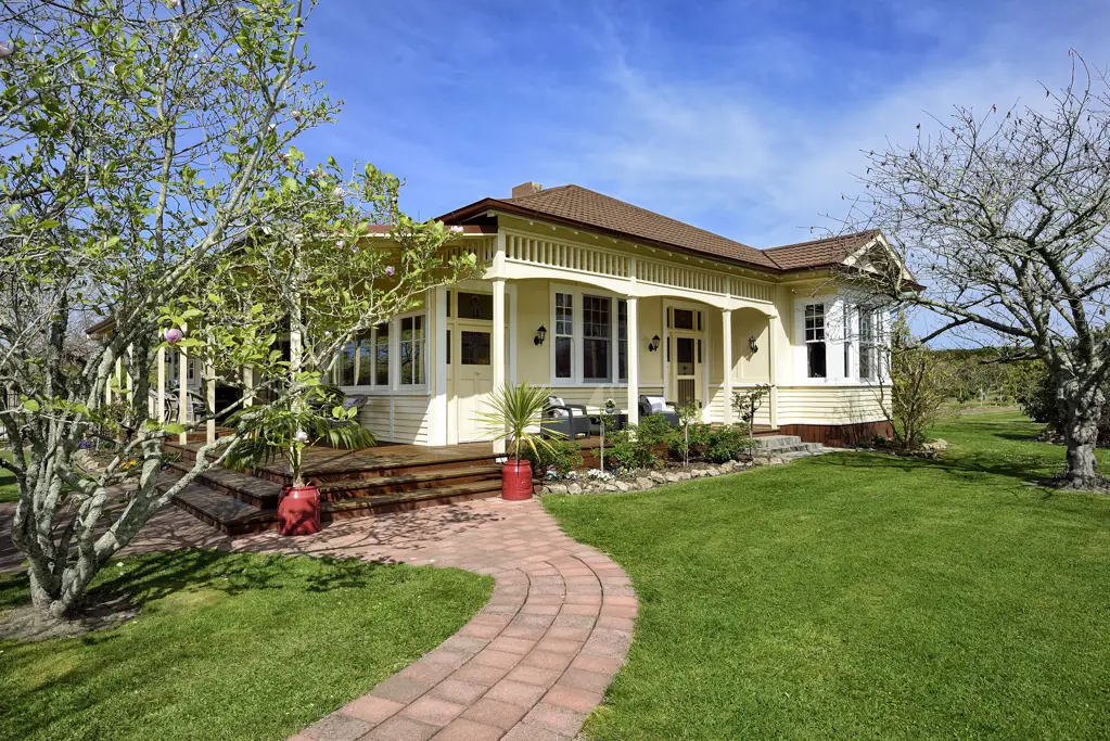 Patutahi Tell us what you think it's worth!