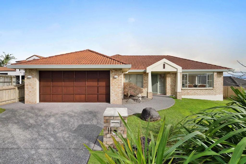 11 Conacher Close, East Tamaki Heights, Manukau City, Auckland