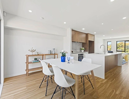 21 Sagitta Drive, Flat Bush, Manukau City, 3 Schlafzimmer, 2 Badezimmer, Townhouse