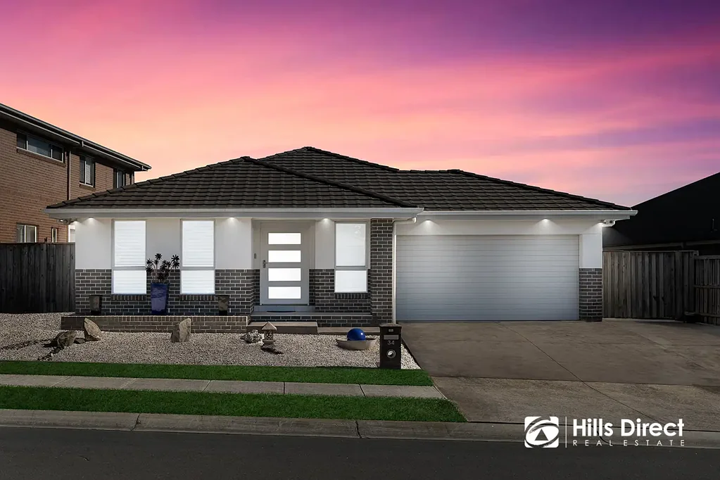 Colebee 4ਬੈੱਡਰੂਮ Elegant Family Living Within Walking Distance to Shops and Stonecutters Ridge Golf Club