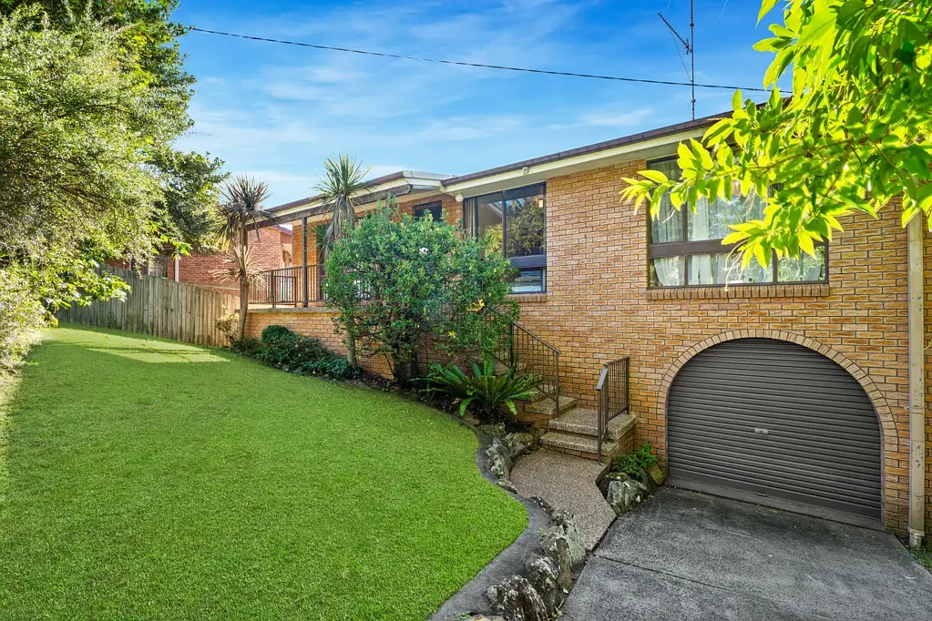 3 Rhonda Street, Wyoming, NSW 2250