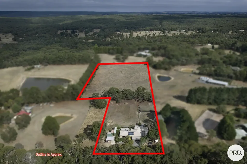 Smythesdale 5房  Dual Family Living on 6.7 Acres Near Smythesdale Village