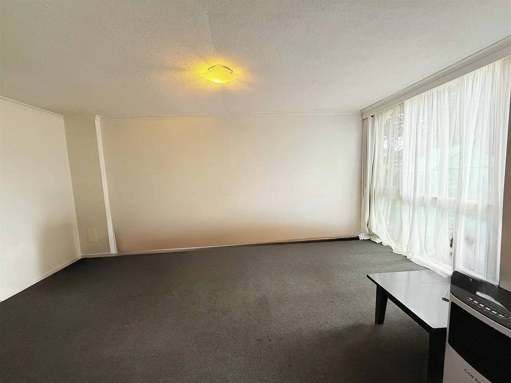 Glenroy 2 Bedroom Spacious 2 Bedroom Townhouse in Prime Glenroy Location