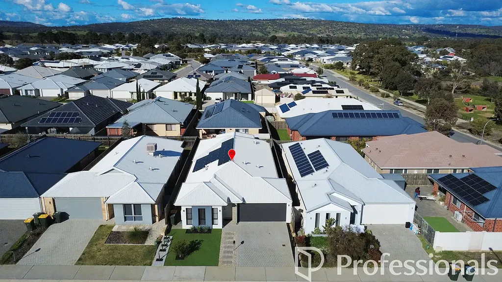 Ellenbrook 3 Bedroom SECOND CHANCE OPPORTUNITY. PROPERTY BACK ON THE MARKET!! Modern Comfort Meets Convenience - Family Gem at 23 Colony Way!