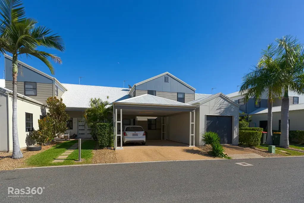 42/1 Michel Place, Telina, QLD 4680