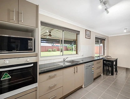 18 Malcolm Avenue, Werrington, NSW 2747, 3房, 1浴, 独立屋