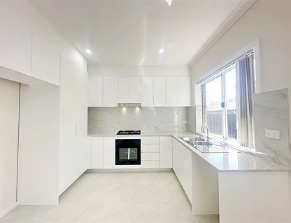 6A Scribbly Pl, Macquarie Fields, NSW 2564, 2 ਕਮਰੇ, 2 ਬਾਥਰੂਮ, House