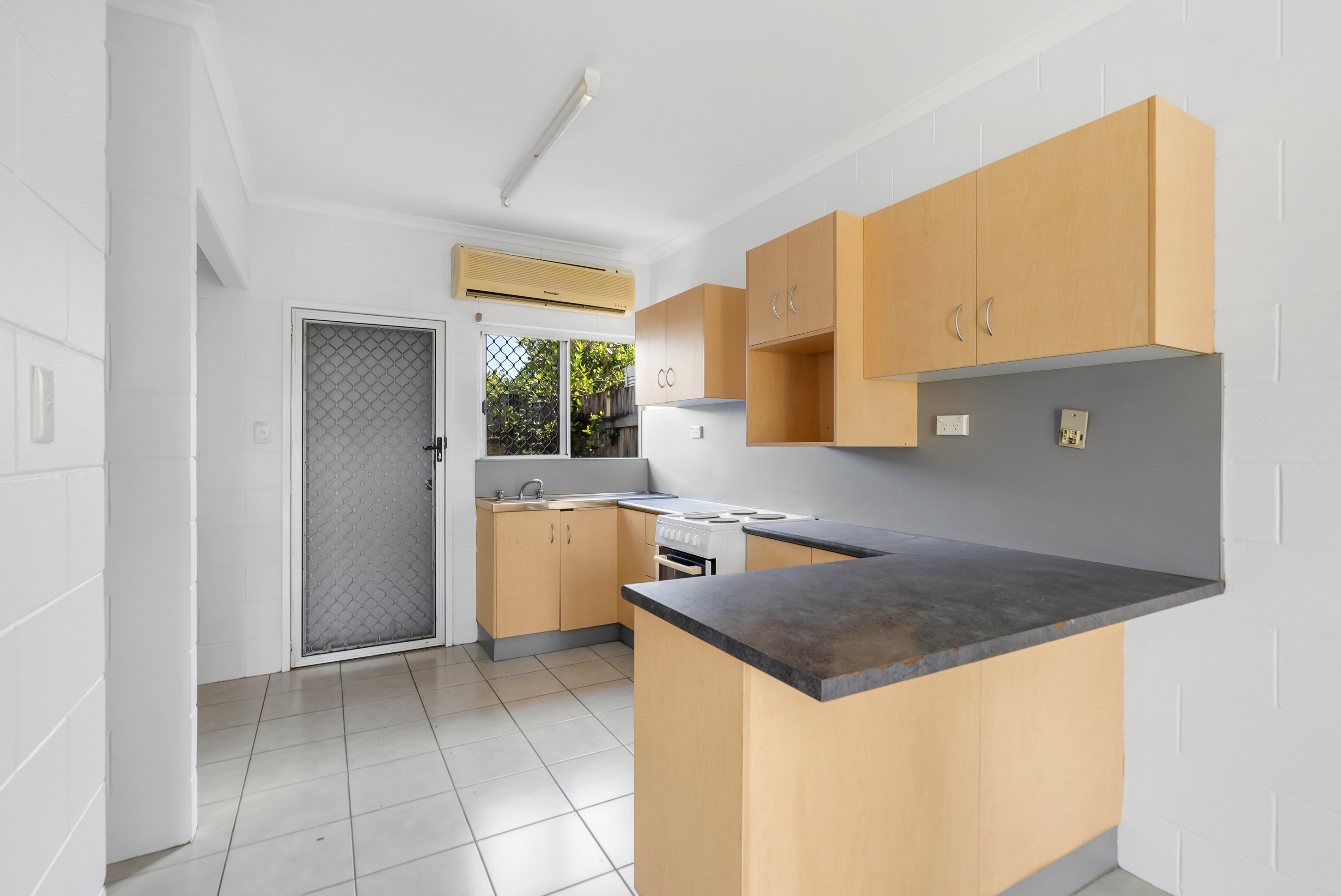 10 MULLIGAN ST, MANOORA QLD 4870, 0 habitaciones, 0 baños, Unit