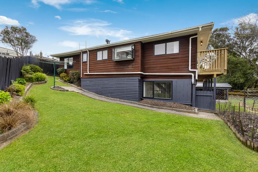 2/9 Choice Avenue, Henderson, Waitakere City, Auckland