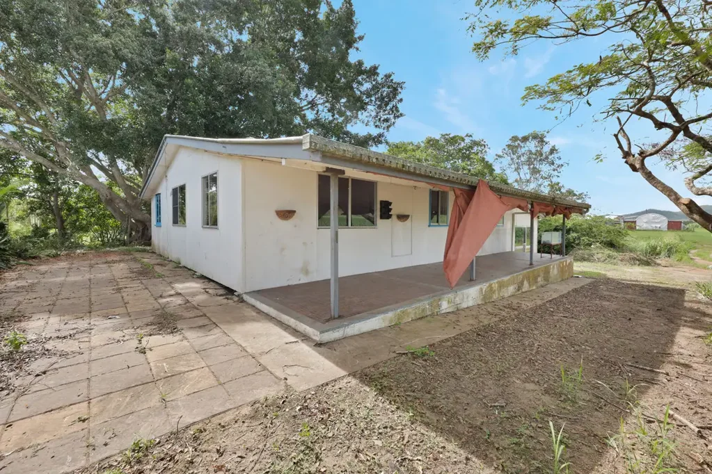 988 Mount Martin Loop Road, Mount Martin, QLD 4754