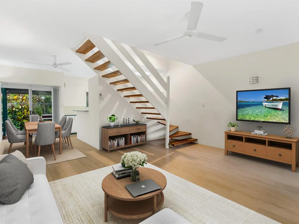 10/11-13 Pioneer Street, Manoora, QLD 4870