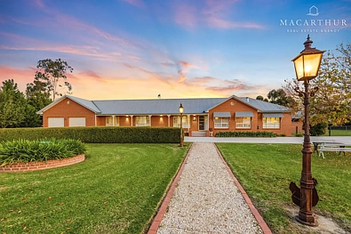12 Stringybark Place, Springvale, NSW 2650, 6 Bedrooms, 4 Bathrooms, House