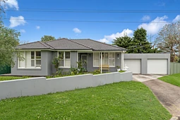 2 Berkeley Street, Peakhurst Heights