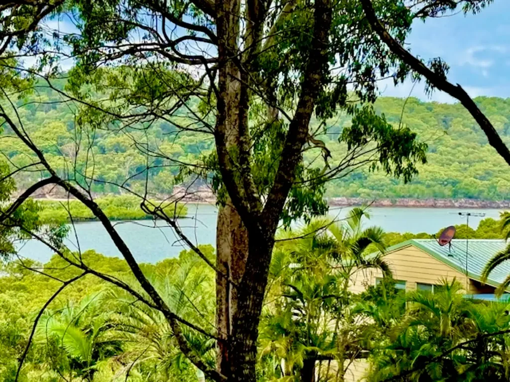 Russell Island Sensational Views and Location