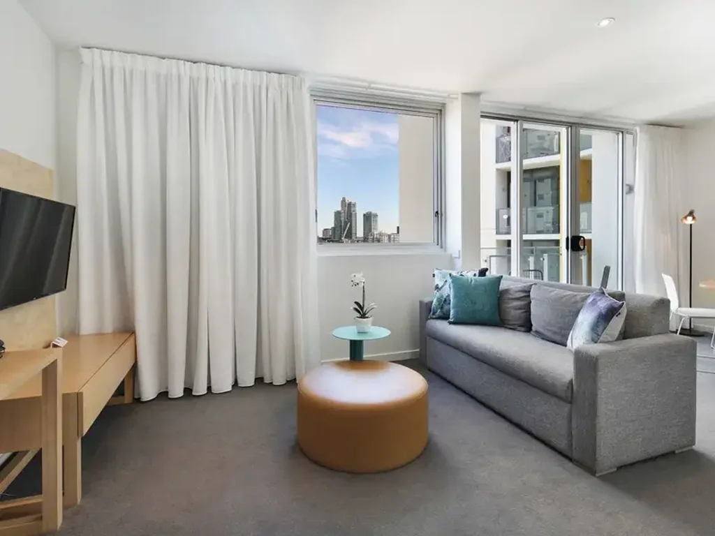 Fully Furnished, Great Location, Panoramic Views