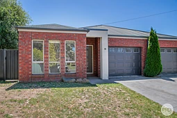 1/4 Ferguson Court, Redan