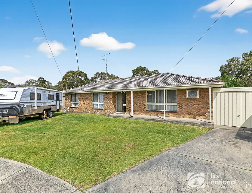 8 Dalray Court, Cranbourne, VIC 3977, 3部屋, 2バスルーム, House