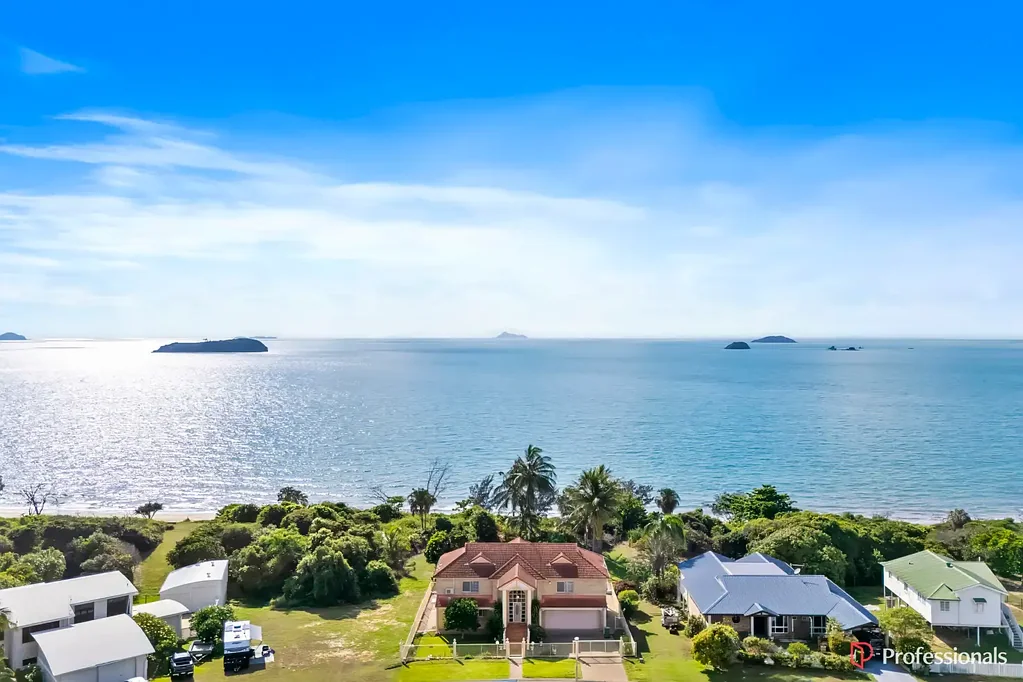 Zilzie 5房  Zilzie Mar-a-Largo - Absolute Beachfront Mansion